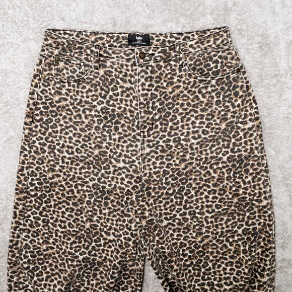 Dressed in LaLa Effortlessly Cool Wide Leg Denim in Leopard Womens Size M 32x32 - Picture 13 of 13